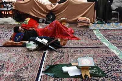 قرائت دعای ام داود در سومین روز مراسم معنوی اعتکاف