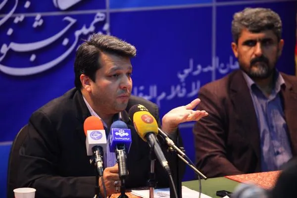 نمی‌گذاریم جشنواره مقاومت تعطیل شود