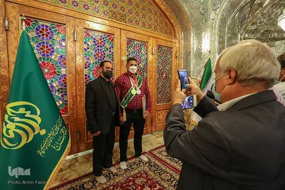 حضور قهرمانان پارالمپیک توکیو ۲۰۲۰ در حرم شاهچراغ(ع)