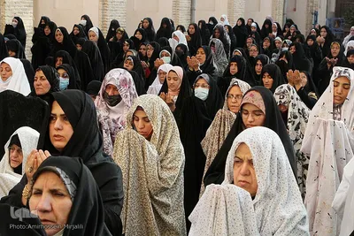 اقامه نماز عید قربان در مسجد ملا اسماعیل یزد