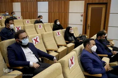 نشست تخصصی چهل سال تاتر مقاومت و چشم انداز پیش رو