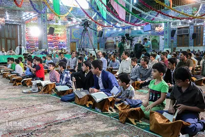 از افطار تا سحر با جلسات قرآنی شهر تهران ـ ۳ (حسینه کربلایی ها)