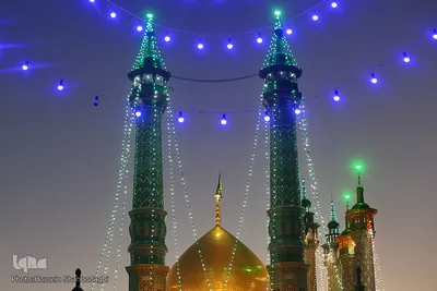 شب میلاد امام هادی(ع) در حرم بانوی کرامت