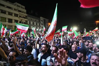 مراسم بدرقه تیم ملی فوتبال ایران در میدان انقلاب