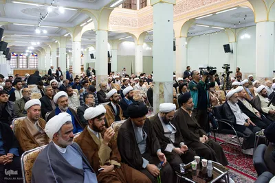 همایش بزرگداشت آیت‌الله دهکردی در اصفهان