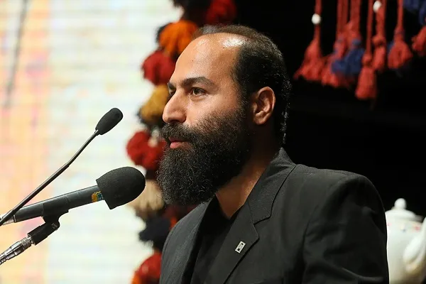 اجرای نمایش خیابانی «بازگشت 2 » با استناد به آیات قرآن