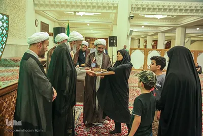 مراسم جشن ولادت امام هادی(ع) در حرم حضرت احمدبن موسی(ع)