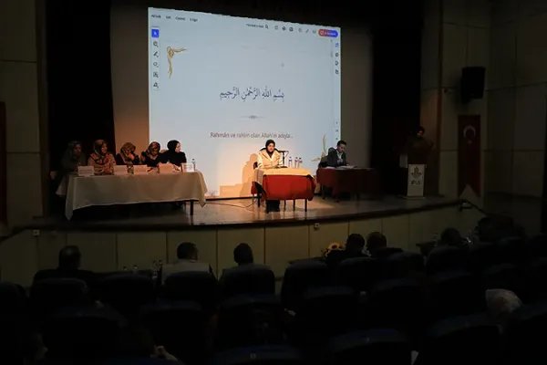 Bitlis'te Kur'an-ı Kerim'i Güzel Okuma Yarışması bölge finali yapıldı