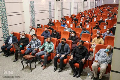 نشست تخصصی جامعه ستایشگران و واعظین در حرم مطهر شاهچراغ(ع)