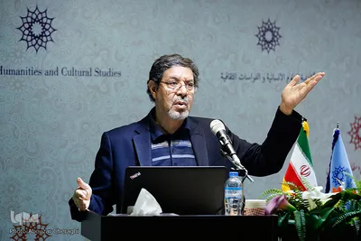 حسین‌ بشیر، استاد دانشگاه امام صادق(ع)، در چهاردهمین هم اندیشی جایگاه مطالعات قرآنی در تحول علوم انسانی