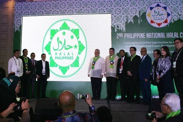 Filipinler Kadın Koleji'nde Helal Araştırma Merkezi'nin açılışı
