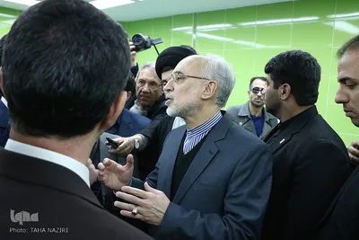 بازدید رئیس سازمان انرژی اتمی کشور از بیمارستان مهر خنداب