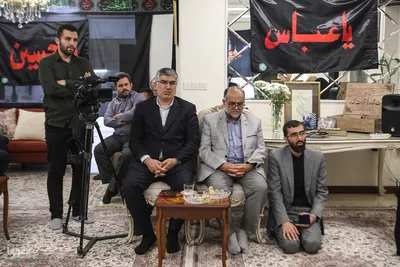 دیدار جامعه قرآنی با خانواده شهید طهرانچی