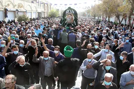 مراسم تشییع پیکر آیت الله علاقه بند در یزد