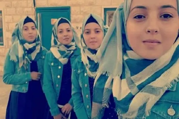 Filistinli dördüzler Kur'an-ı Kerim'in tamamını ezberledi
