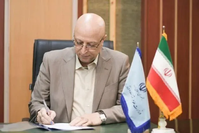 تبریک وزیر علوم به اصحاب علوم ارتباطات اجتماعی ایران