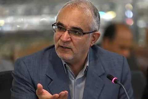 نظام بانکی منشأ ناکارآمدی دولت‌هاست/ حداکثر حقوق قانونی؛ هفت میلیون تومان