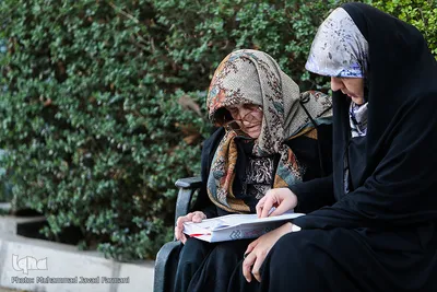اعمال ام داوود در آخرین روز اعتکاف دانشگاه تهران