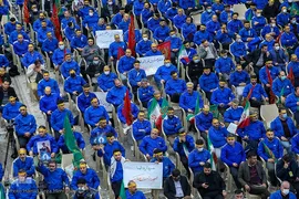 تجمع بزرگ جامعه کارگری و کارفرمائی به مناسبت ایام سالگرد حاج قاسم سلیمانی