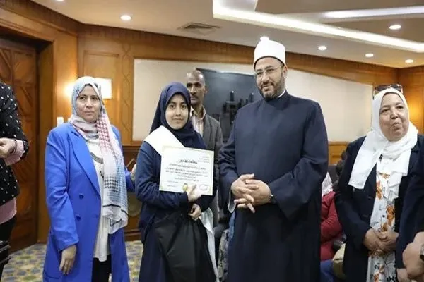 مشيخة الأزهر تكرم الفائزين بمسابقة 