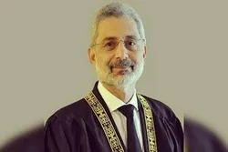 میڈیکل کے طلبہ کو حافظ قرآن ہونے کی بنیاد پر اضافی نمبر دینا سمجھ سے بالاتر ہے، جسٹس قاضی فائز عیسیٰ