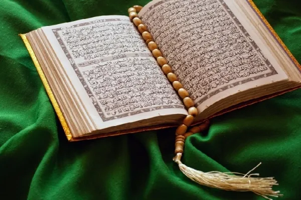 اجرای طرح تلاوت روزانه یک صفحه قرآن در رفسنجان