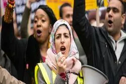 Muslime demonstrieren gegen Islamfeindlichkeit