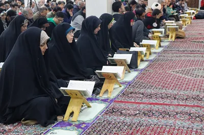 محفل بزرگ انس باقرآن کریم در ملایر‎