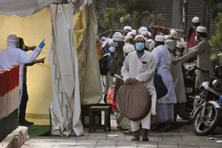 Inde : 3000 musulmans isolés malgré des tests négatifs au coronavirus
