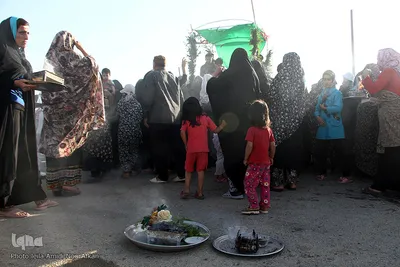 مراسم تشییع یک شهید گمنام در روستای نهاوند 