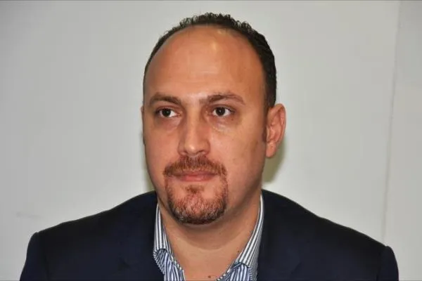 رایزنی سفیر تشکیلات خودگردان با وزیر انگلیسی درباره اسرائیل
 