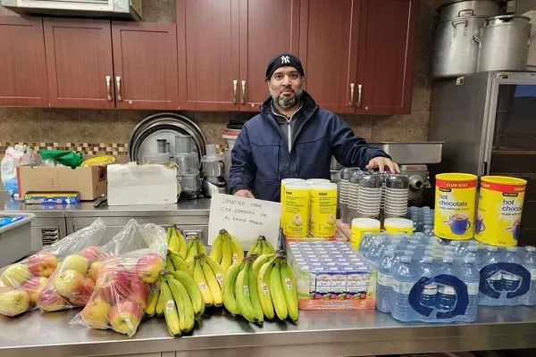 Kanada, Edmonton İslam Merkezine sosyal hizmet sağlıyor
