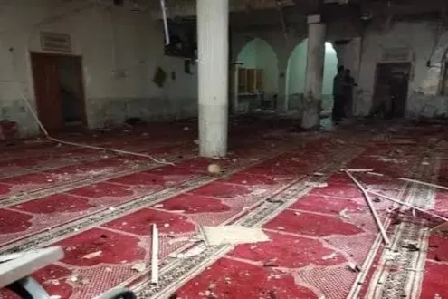 Takfiri Militants Attack Shia Mosque in Pakistan’s Peshawar  