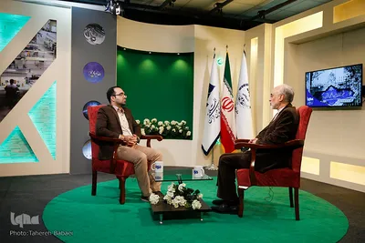 بازدید علی‌اکبر صالحی، معاون رئیس‌جمهور و رئیس سازمان انرژی اتمی کشور از ایکنا