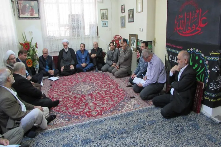 آیت‌الله احسانبخش مروج افکار و اندیشه‌های امام راحل بود