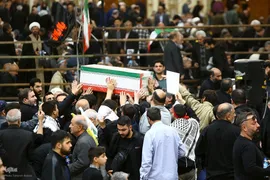 نماز جمعه تهران در مرقد امام خمینی(ره)