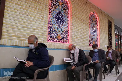 قرائت دعای ندبه در بنای مقدس مهدیه بزرگ شیراز‎‎