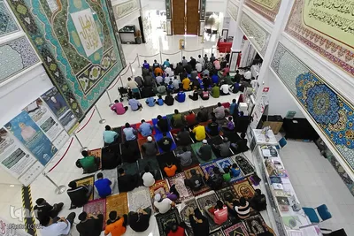 اقامه نماز جمعه در محل برگزاری جشنواره قرآنی مالزی