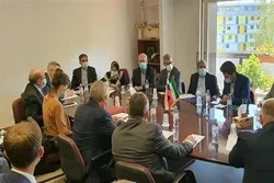 Tehran, Moscow, Ankara Slam Israeli Attacks on Syria