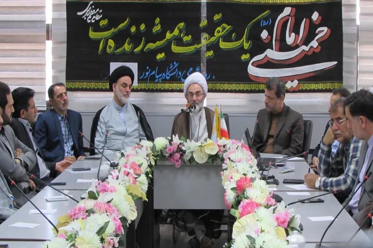 منابع انسانی؛ بزرگترین ابزار تمدن‌سازی اسلامی در اندیشه‌های امام راحل