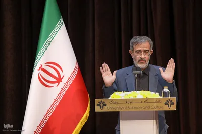 مراسم تکریم و معارفه روسای پیشین و جدید جهاد دانشگاهی
