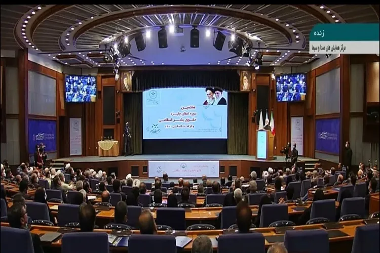 غربی‌ها با واژه مقدس حقوق بشر بازی می‌کنند
