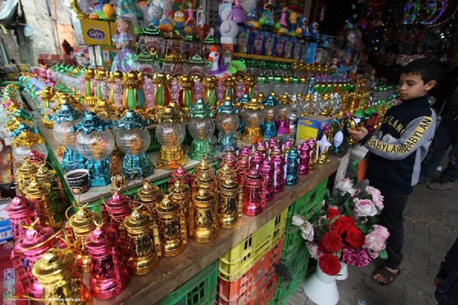 فوانيس رمضان...عادة متجذرة لدى الفلسطينيين