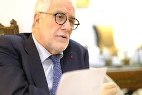 Certification halal : le recteur de la mosquée de Paris accusé