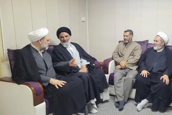 نماینده ولی‌فقیه در خوزستان با نماینده جامعه المصطفی در عراق دیدار کرد