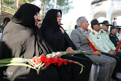 مراسم غبارروبی مزار شهدای بیرجند
