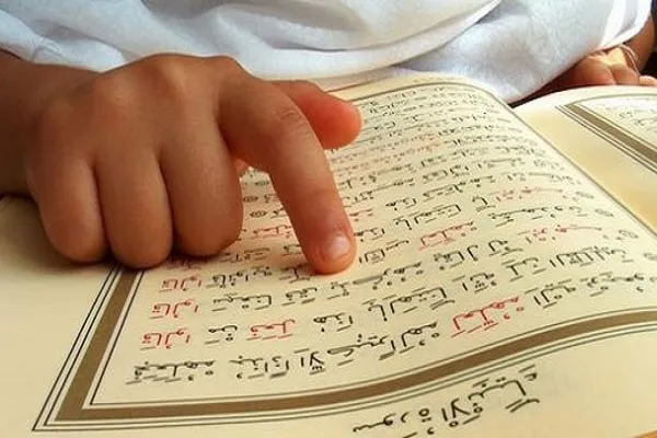 معلمة بالأزهر تبتكر طريقة جديدة لحفظ القرآن