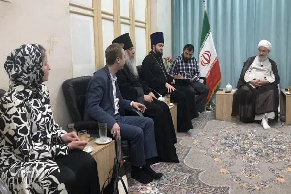 ارزش‌های دینی باعث حفظ جامعه اسلامی شده است