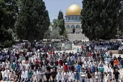 20.000 Palästinenser am Freitagsgebet in der Al-Aqsa-Moschee teilgenommen