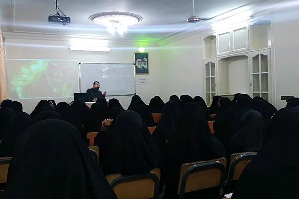 زندگی زمانی زیبا است که مشکلات با هم‌اندیشی زوجین حل شود